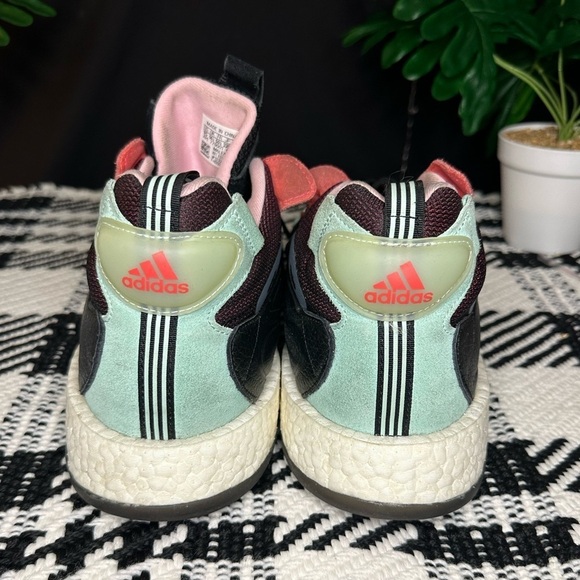 Rare Adidas ZONEBOOST Kaizam Multicolor Lace Up Basketball Shoes | Size 15 Men’s - Picture 5 of 9